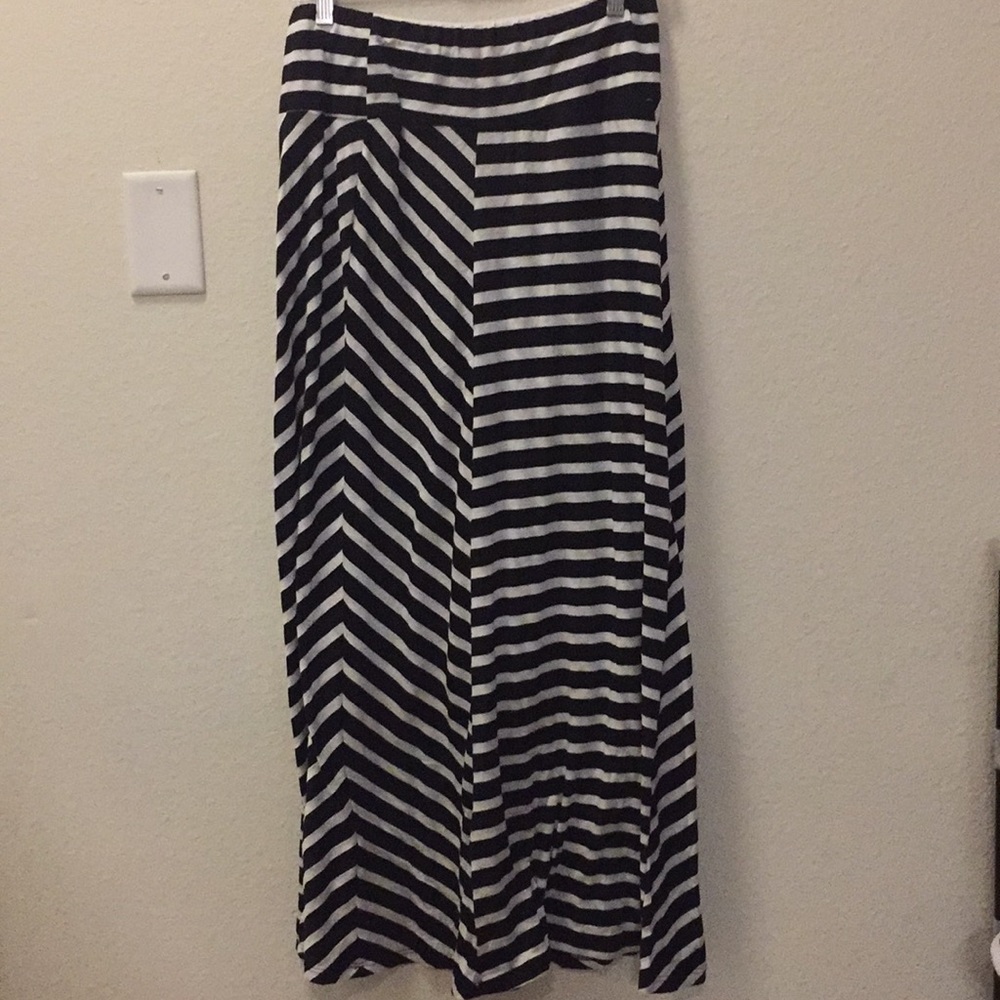 Black and white skirt, size M by Style & Co.